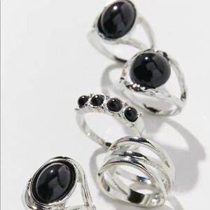 UO Angie Classic Ring set New with Tag